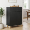 Das Sideboard nimmt mit 66 x 34.5 x 90 cm Gestalt an