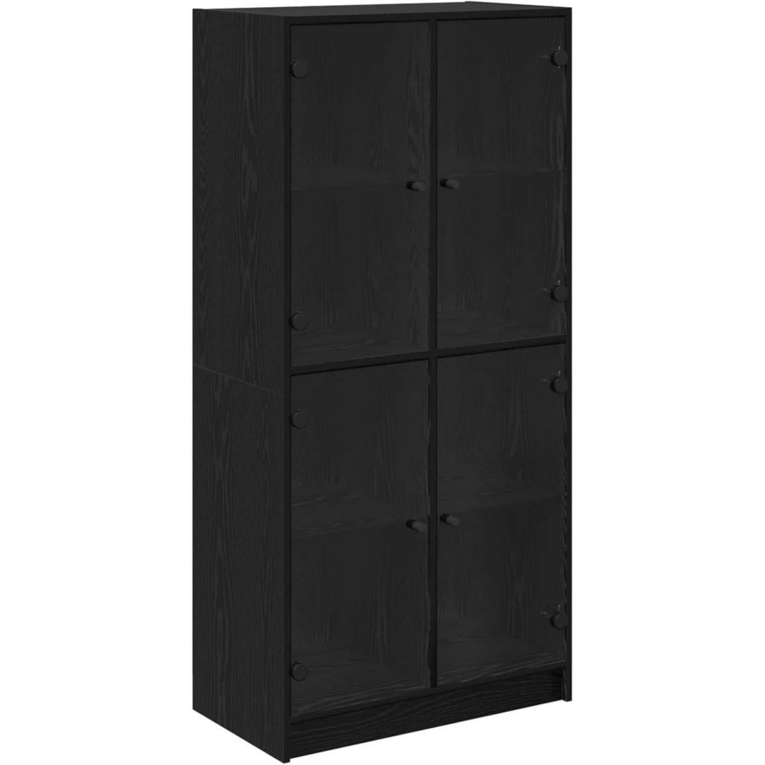 Matte Oberflaechen praegen den Hochschrank