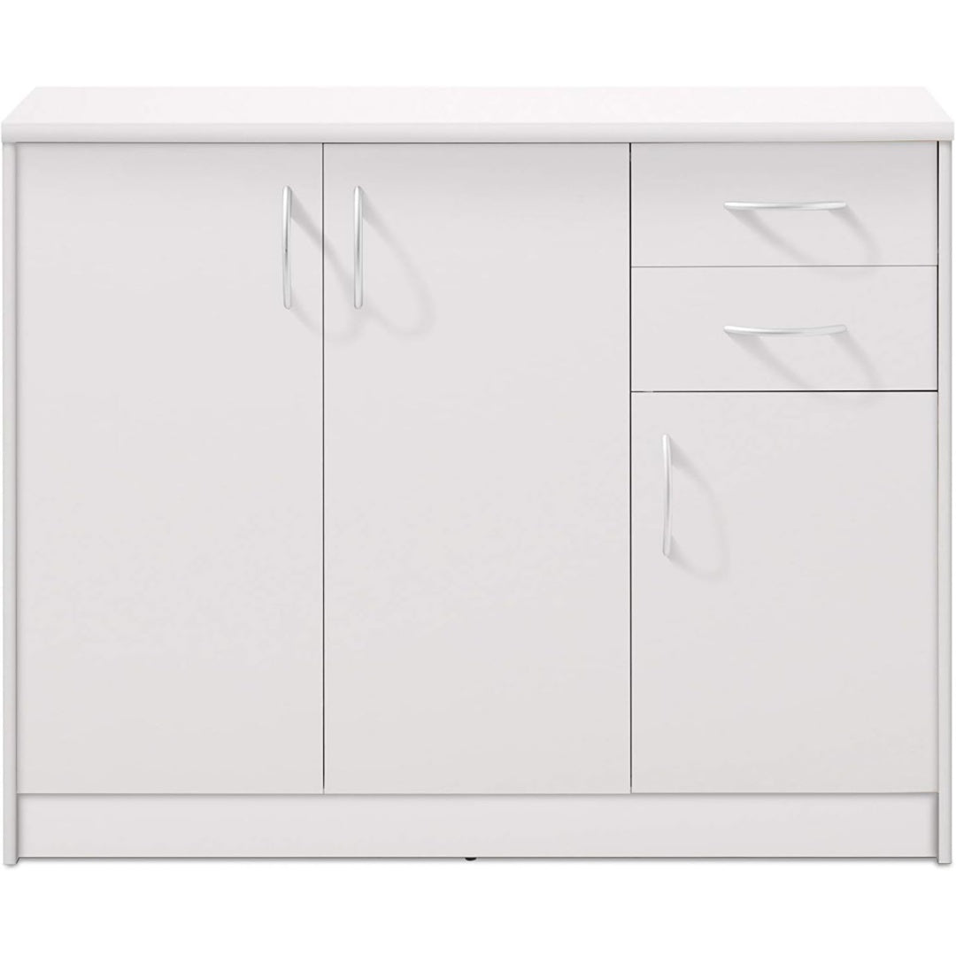Matte Oberflaechen praegen das Sideboard in Weiss